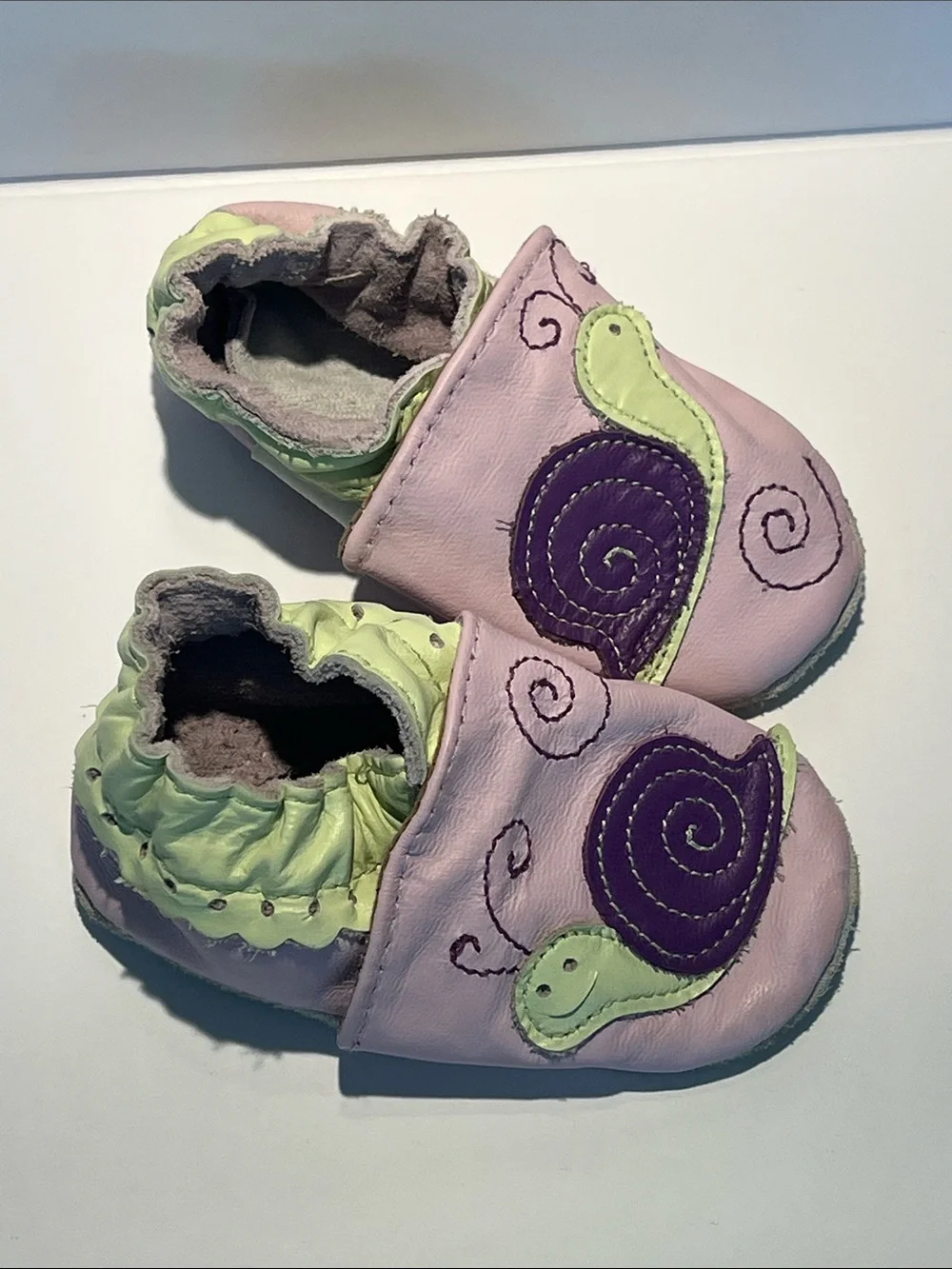 Robeez Lilac and Lime Snail Appliqué Soft Leather Baby Shoes